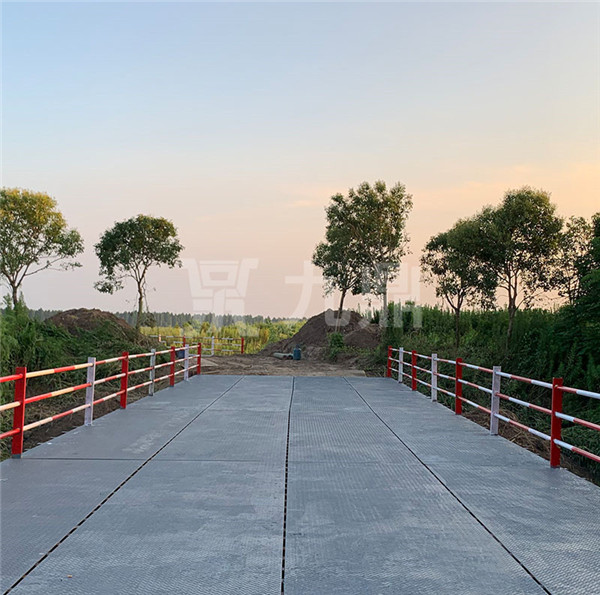 久久国产水蜜桃久久网站安全通行是建设桥梁基础